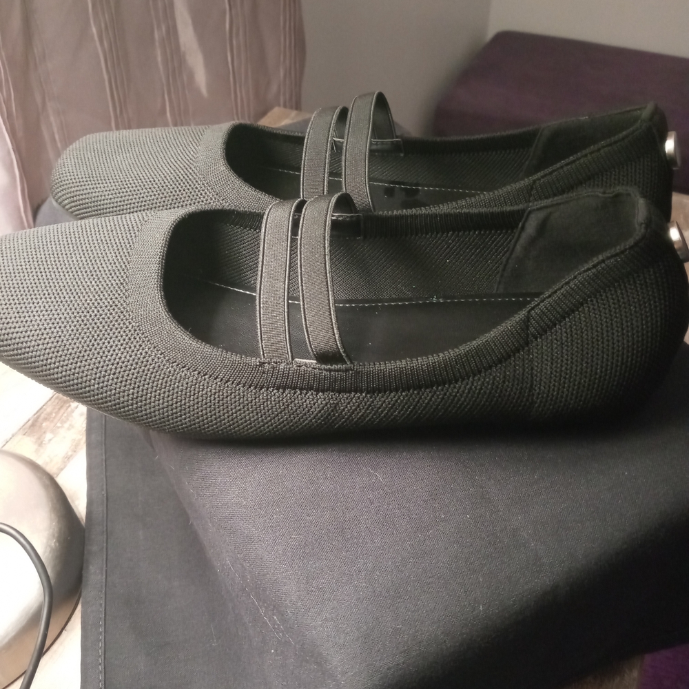 Cuccoo Black Women's Flats